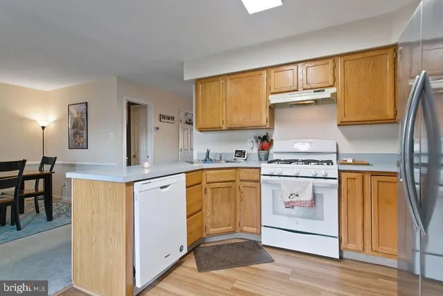 $330,000 | 112 Carriage Lane, Swedesboro, NJ 08085