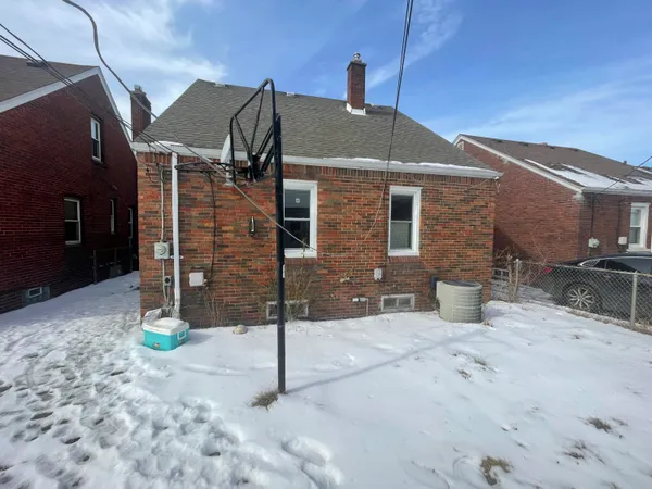 $305,000 | 5430 Kendal Street, Dearborn, MI 48126