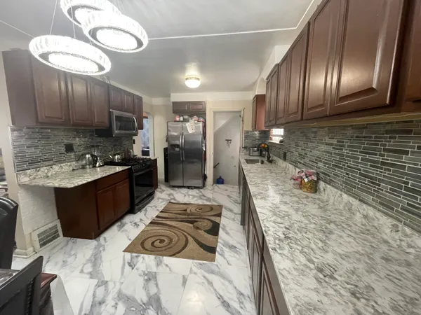 $305,000 | 5430 Kendal Street, Dearborn, MI 48126