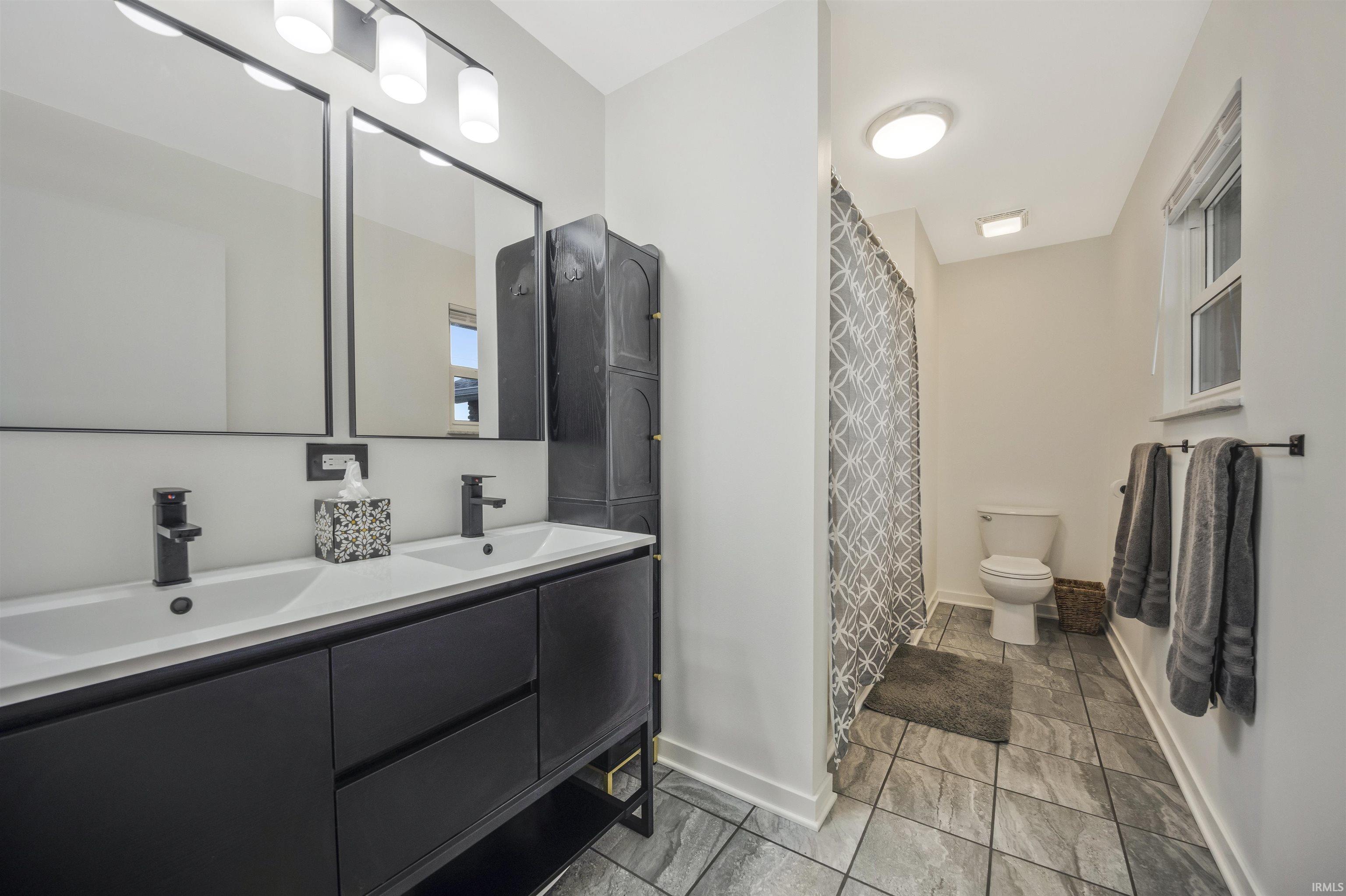 8566 Hanover Drive Newburgh, IN 47630 - Photo 14 of 23