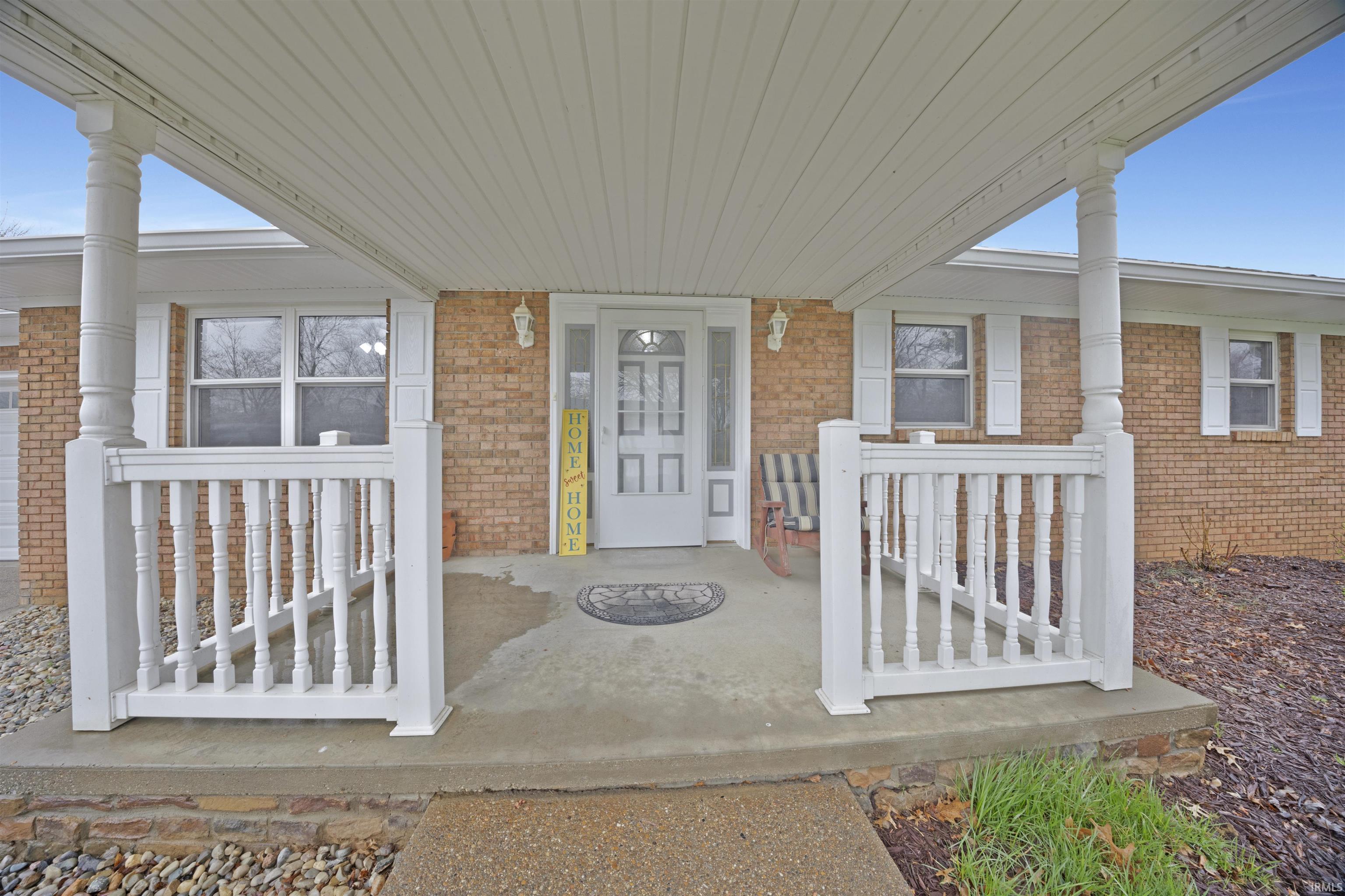 8566 Hanover Drive Newburgh, IN 47630 - Photo 2 of 23