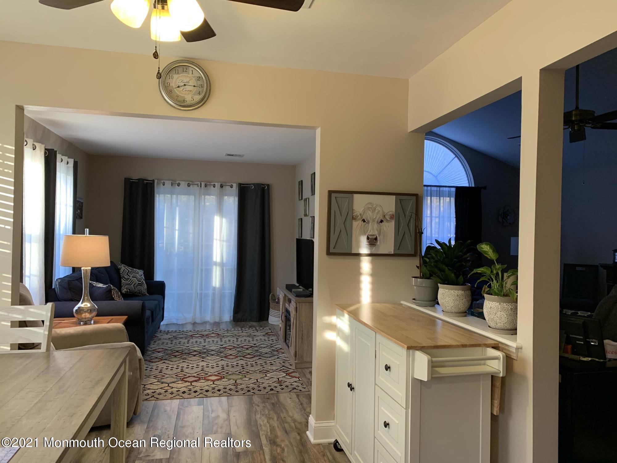 14 Ridgemont Lane Whiting, NJ 08759 - Photo 7 of 21 BE429B2F-CE89-45F5-BF2D-73CA0164F479