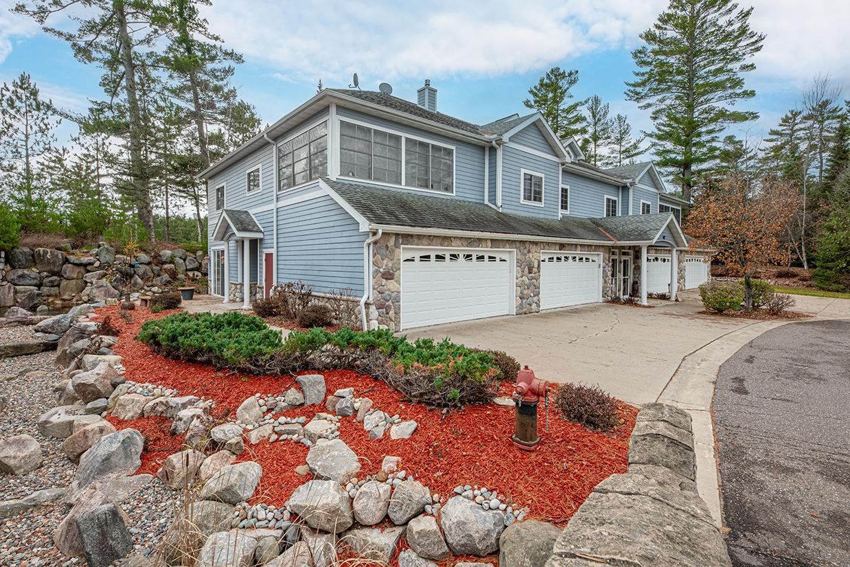 812 Rivers Edge Lane, Unit A Eagle River, WI 54521 - Photo 5 of 28 Gallery Image 5