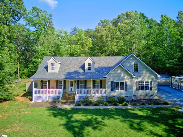 $650,000 | 208 Valley Road, Travelers Rest, SC 29690
