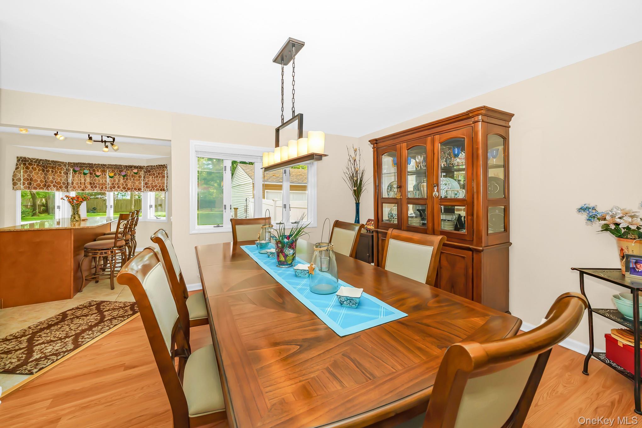 20 Amherst Street Islip, NY 11751 - Photo 15 of 29