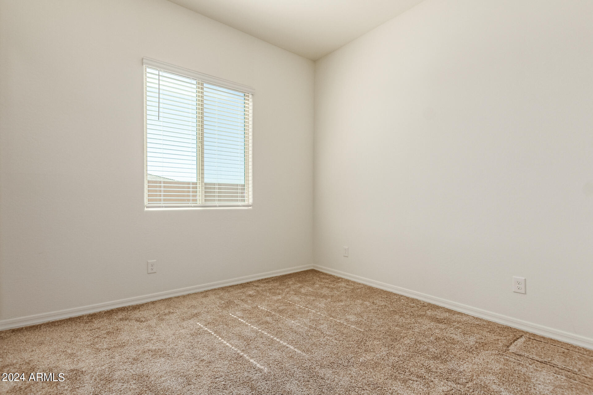 12548 West Lawrence Road Glendale, AZ 85307 - Photo 29 of 43 0029-30 - Lawrence