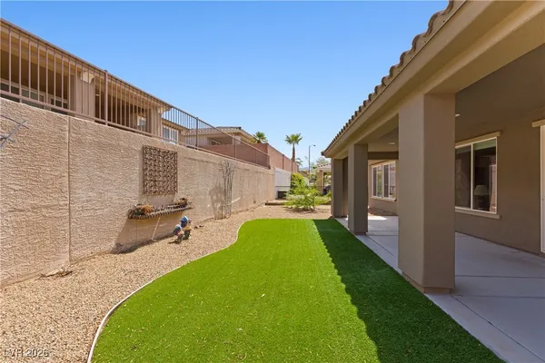 $465,000 | 137 Billy Bones Bluff, Mesquite, NV 89027