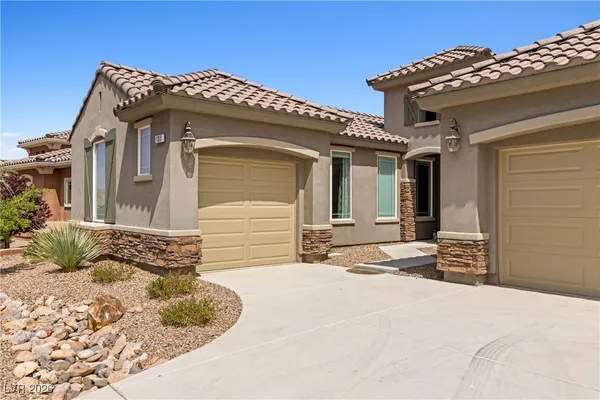 $465,000 | 137 Billy Bones Bluff, Mesquite, NV 89027