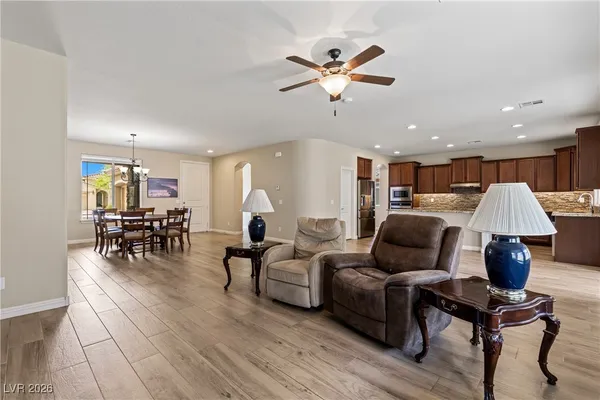 $465,000 | 137 Billy Bones Bluff, Mesquite, NV 89027
