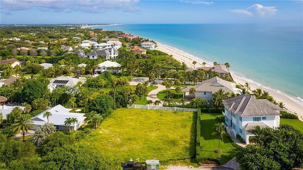 2016 Surfside Terrace Vero Beach, FL 32963 - Photo 4 of 6 beyc68d2b1669c262