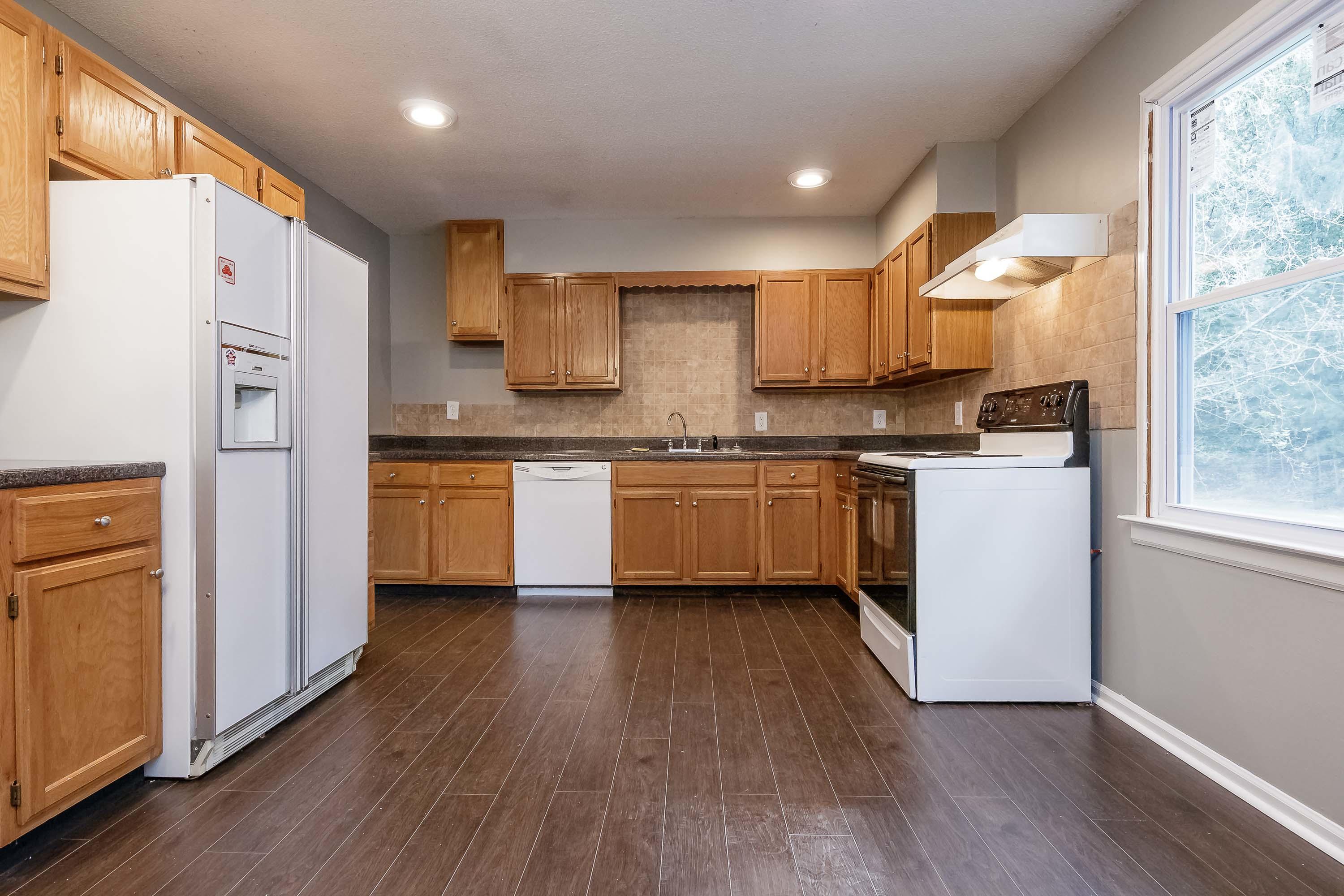 928 Wood Station Road Rock Spring, GA 30739 - Photo 5 of 31 Kitchen Dining 3