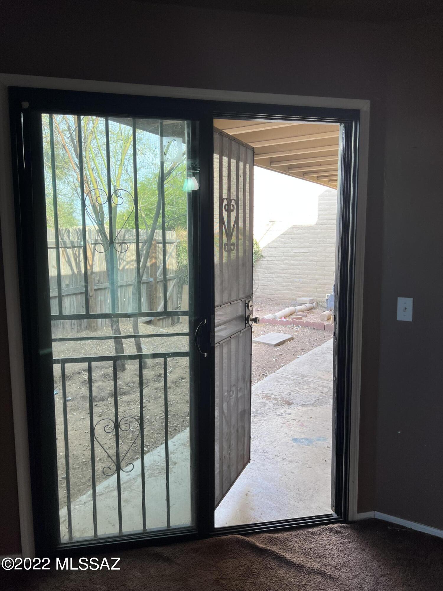 3550 South Mission Road, Unit F Tucson, AZ 85713 - Photo 19 of 36