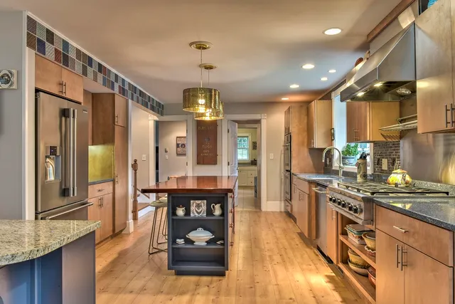 $1,875,000 | 1123 River Road, Westmoreland, NH 03467