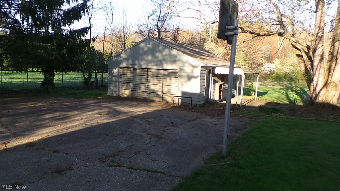 592 Darrow Road Akron, OH 44305 - Photo 14 of 14