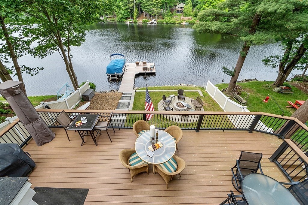 55 Lakeshore Drive, Spencer, MA 01562 Compass
