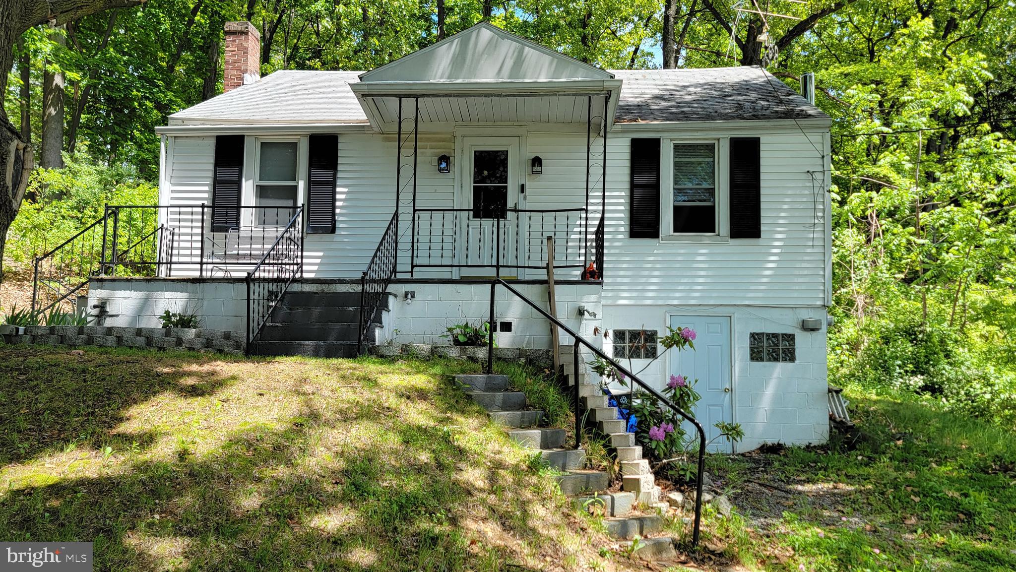 8958 Tomstown Road Waynesboro, PA 17268 - Photo 1 of 19 8958 Tomstown Road