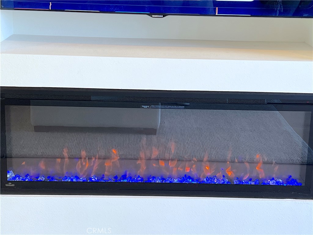 24105 Gourami Bay Dana Point, CA 92629 - Photo 17 of 56 a view of a room with a lot of green walls