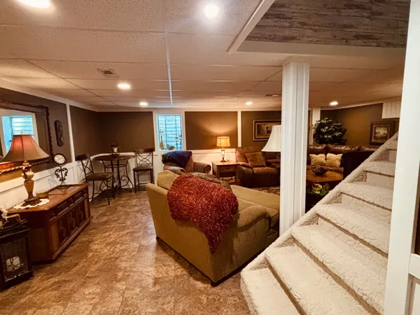$560,000 | 392 Eastmoor Avenue Southeast, Grand Rapids, MI 49546