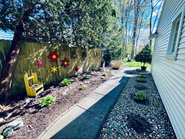 $560,000 | 392 Eastmoor Avenue Southeast, Grand Rapids, MI 49546