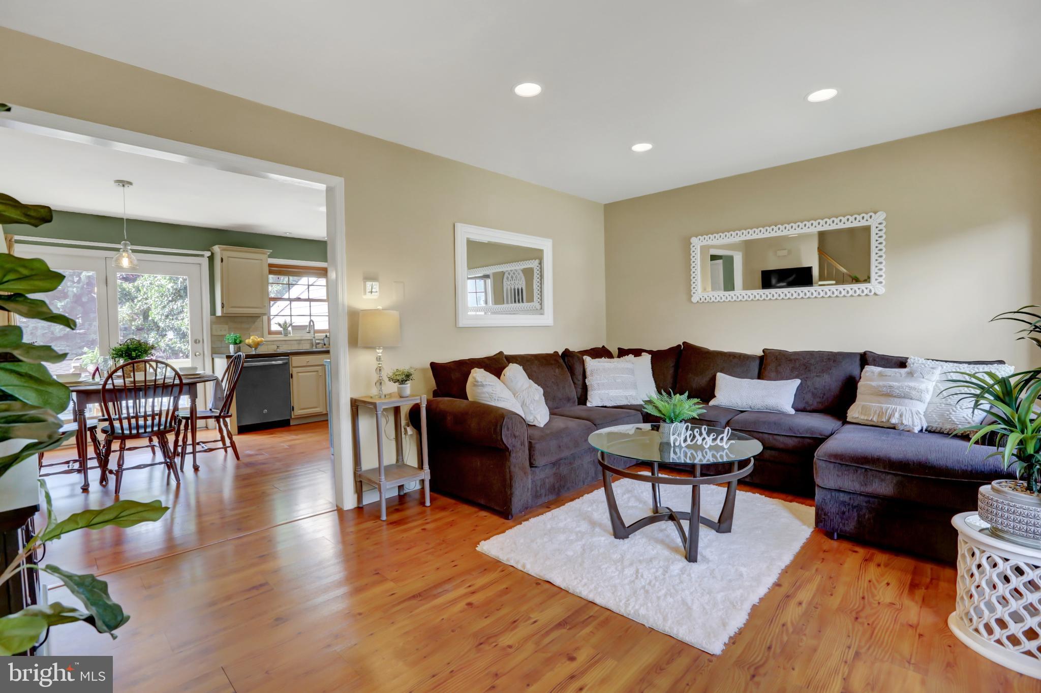 36 Pheasant Lane Lititz, PA 17543 - Photo 3 of 29 Gallery Image 3