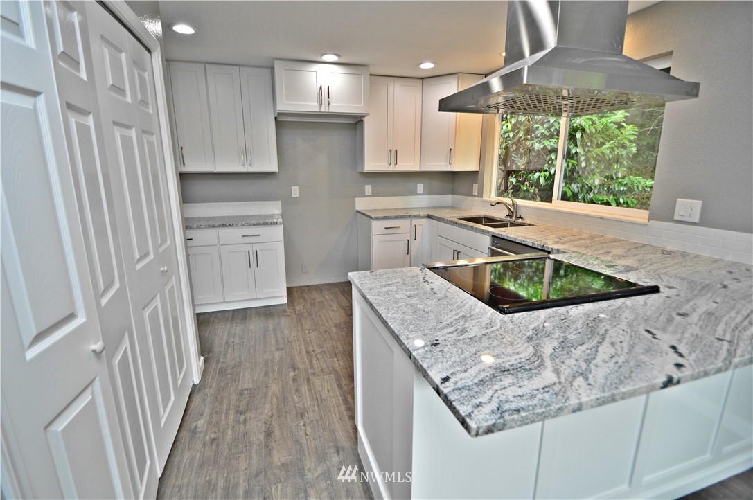 4403 Chrisella Road East Edgewood, WA 98372 - Photo 3 of 20 Gallery Image 3