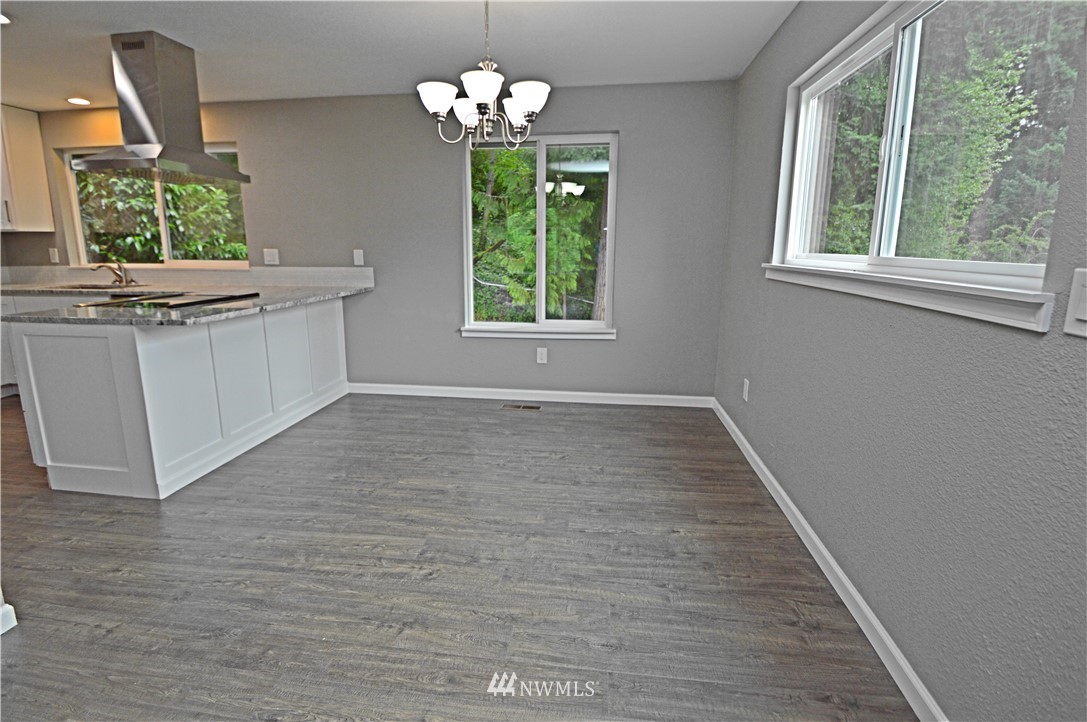 4403 Chrisella Road East Edgewood, WA 98372 - Photo 5 of 20 Gallery Image 5