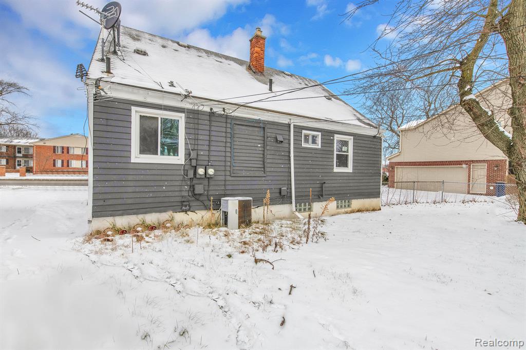 1919 West 14 Mile Road Royal Oak, MI 48073 - Photo 20 of 22