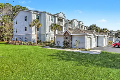 $339,975 | 1300 Park W Boulevard, Unit 824, Mount Pleasant, SC 29466
