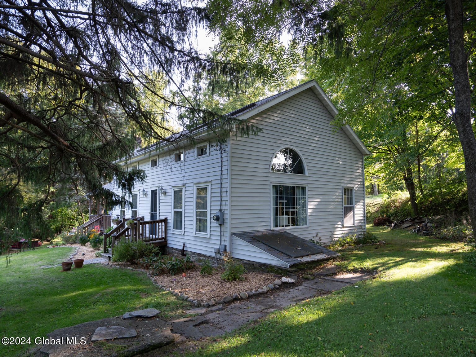 1149 Best Road East Greenbush, NY 12061 - Photo 5 of 37 DSC03592