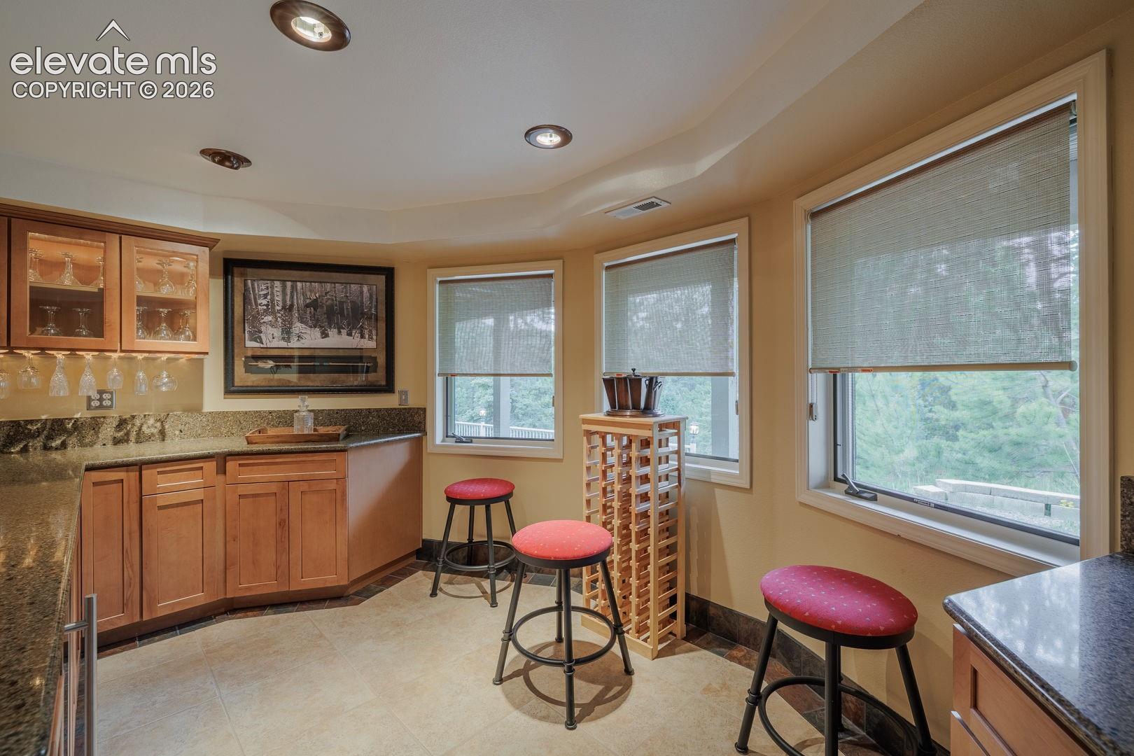 6100 Elk Valley Road Divide, CO 80814 - Photo 29 of 50 Wet Bar