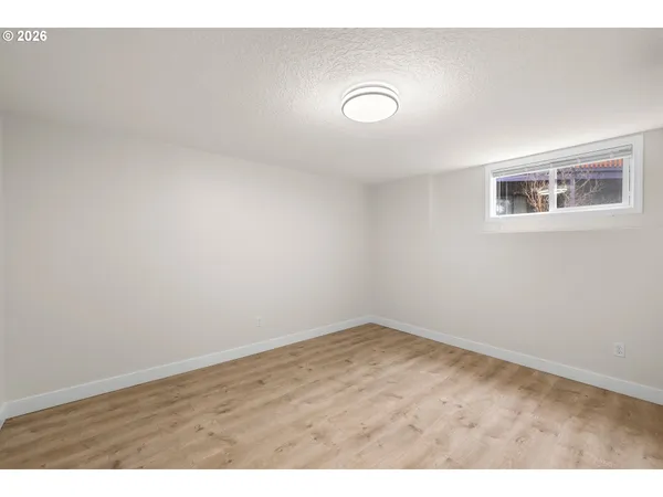 $649,990 | 275 Northeast Scott Drive, Gresham, OR 97030