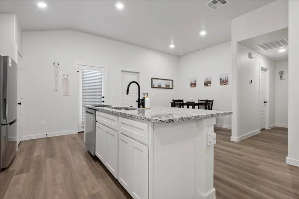 $1,999 | 2133 Langford Avenue, Lubbock, TX 79407