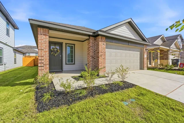 $299,990 | 192 Juan Cordona Drive, Buda, TX 78610