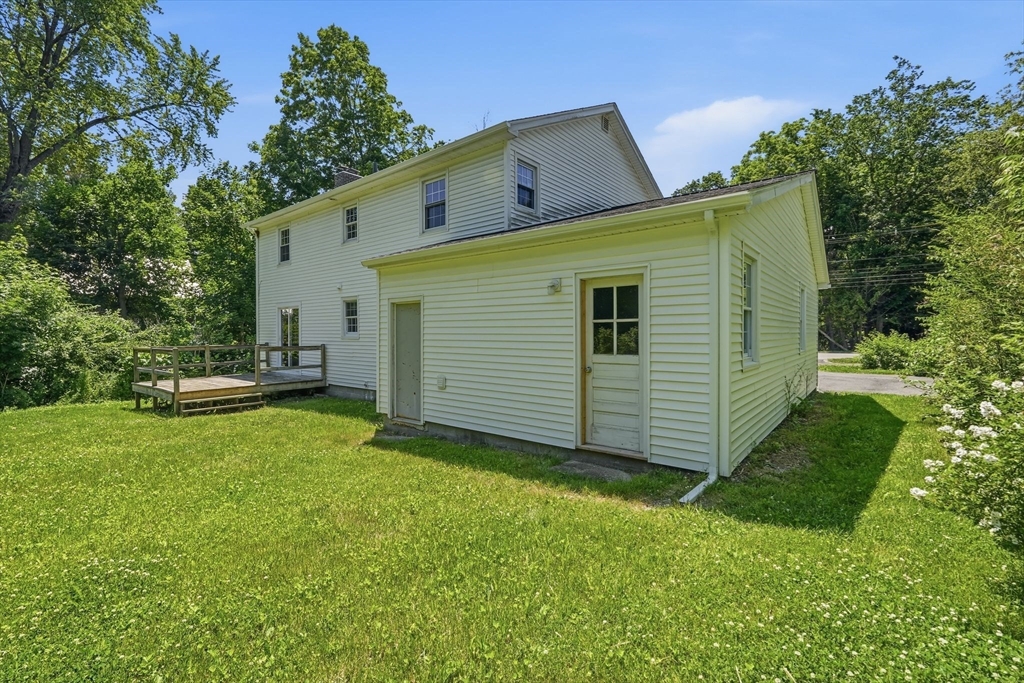 1107 North Pleasant Street Amherst, MA 01002 - Photo 31 of 42