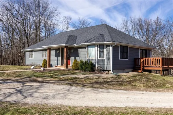 $464,900 | 9769 County Road 427, Savannah, MO 64485