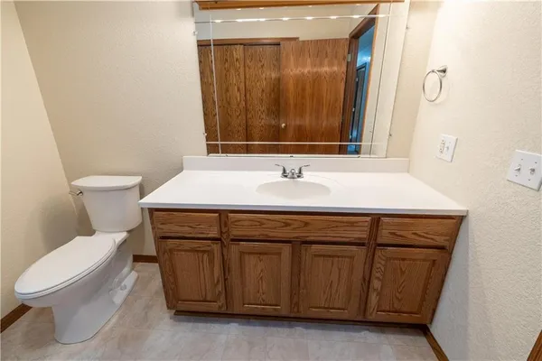 $464,900 | 9769 County Road 427, Savannah, MO 64485