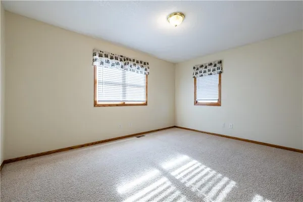 $464,900 | 9769 County Road 427, Savannah, MO 64485