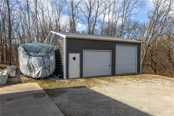 $464,900 | 9769 County Road 427, Savannah, MO 64485