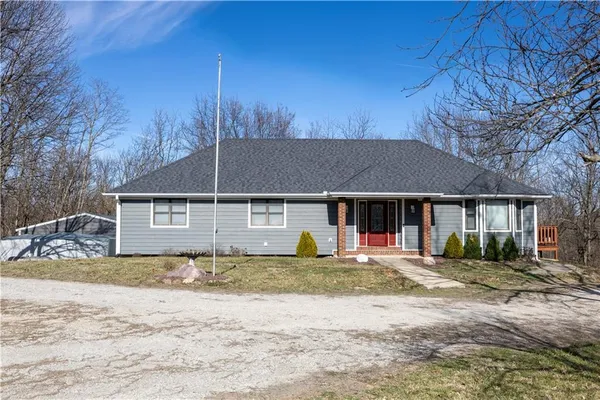$464,900 | 9769 County Road 427, Savannah, MO 64485