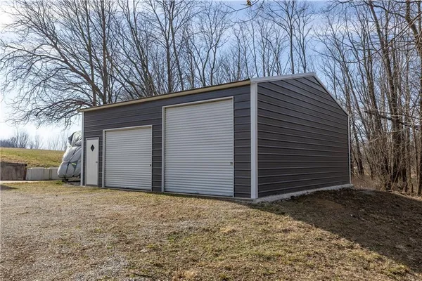 $464,900 | 9769 County Road 427, Savannah, MO 64485