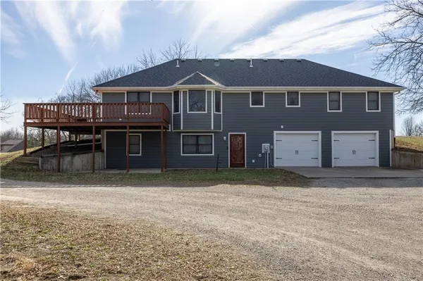 $464,900 | 9769 County Road 427, Savannah, MO 64485