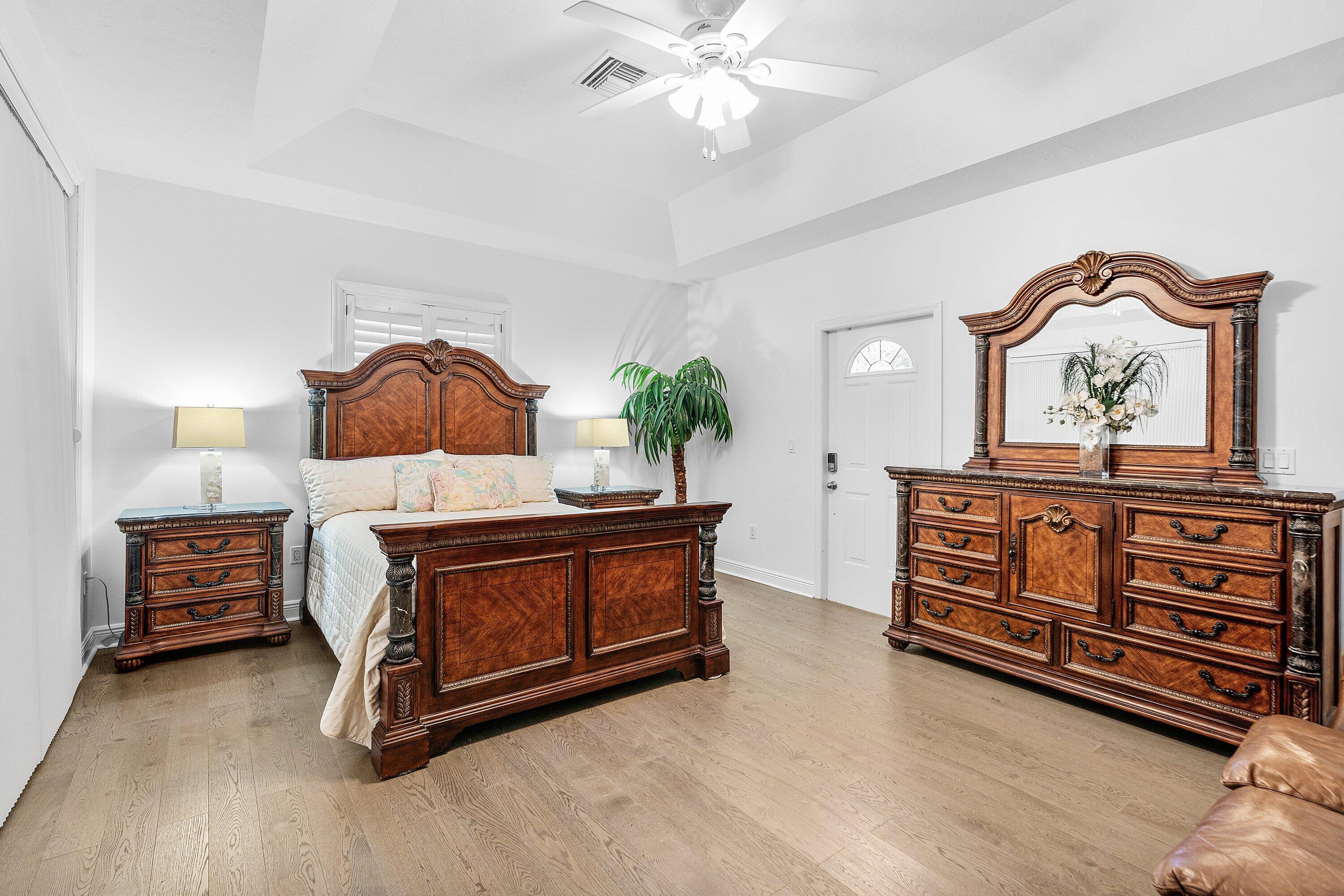 5495 Hibiscus Road Jupiter, FL 33458 - Photo 16 of 45 024-5495HibiscusRoad-Jupiter-FL-33458-SM