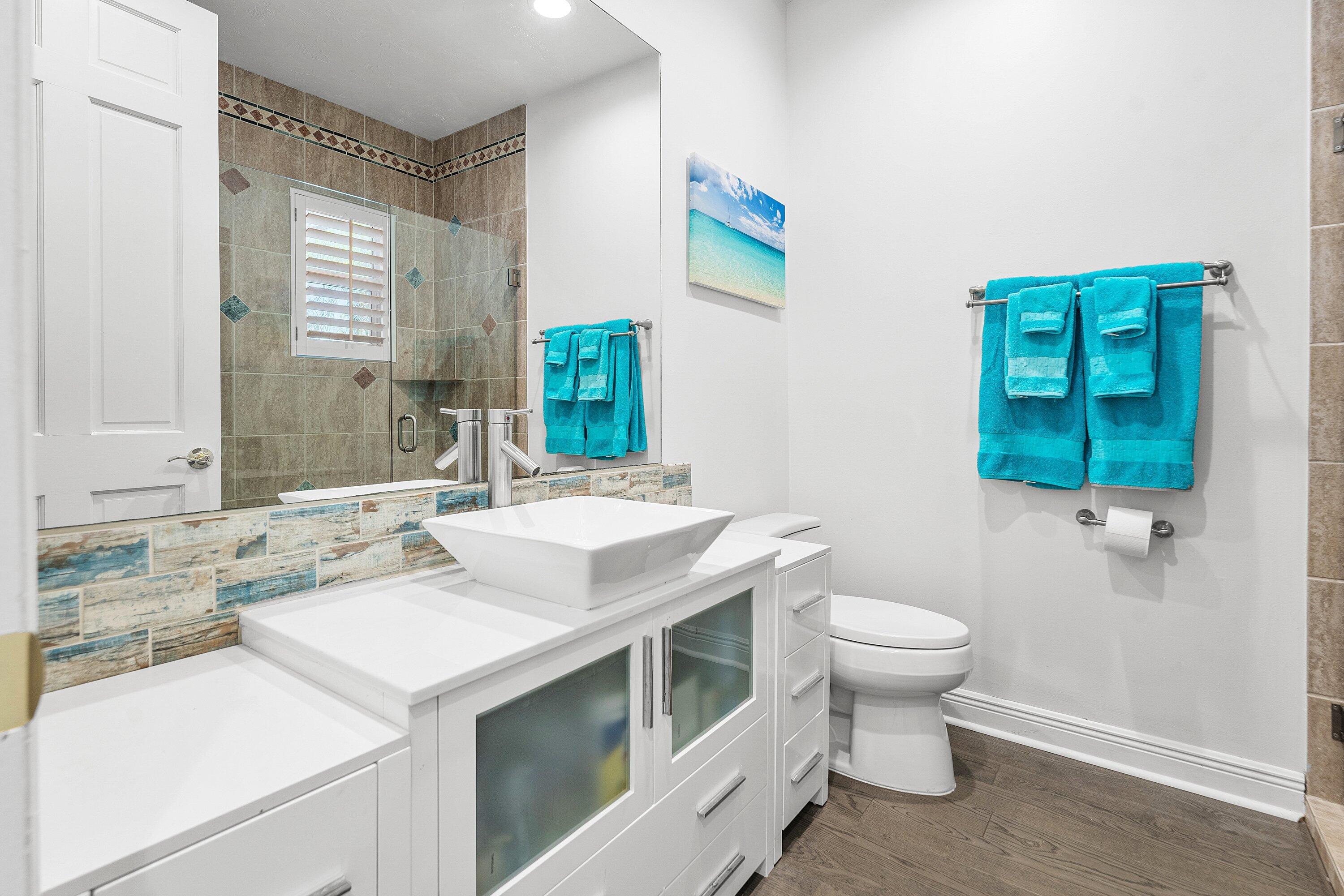 5495 Hibiscus Road Jupiter, FL 33458 - Photo 21 of 45 016-5495HibiscusRoad-Jupiter-FL-33458-SM