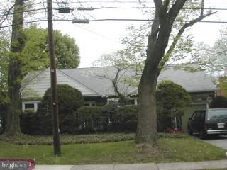 359 East Spring Avenue Ardmore, PA 19003 - Photo 1 of 6 Gallery Image 1