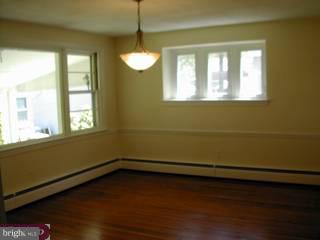 359 East Spring Avenue Ardmore, PA 19003 - Photo 3 of 6 Gallery Image 3