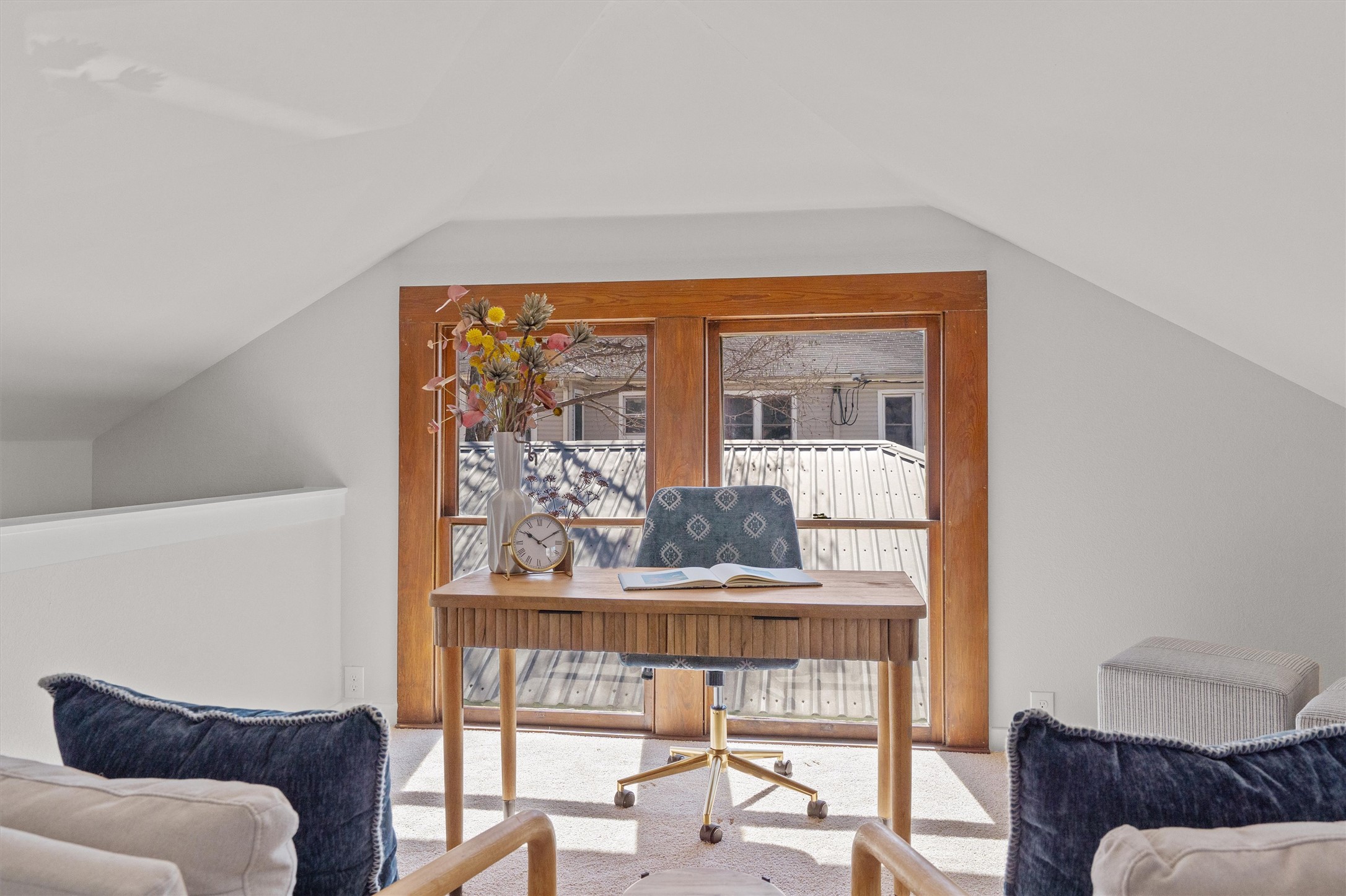 1605 South Austin Avenue Georgetown, TX 78626 - Photo 24 of 40 Office with vaulted ceiling and carpet