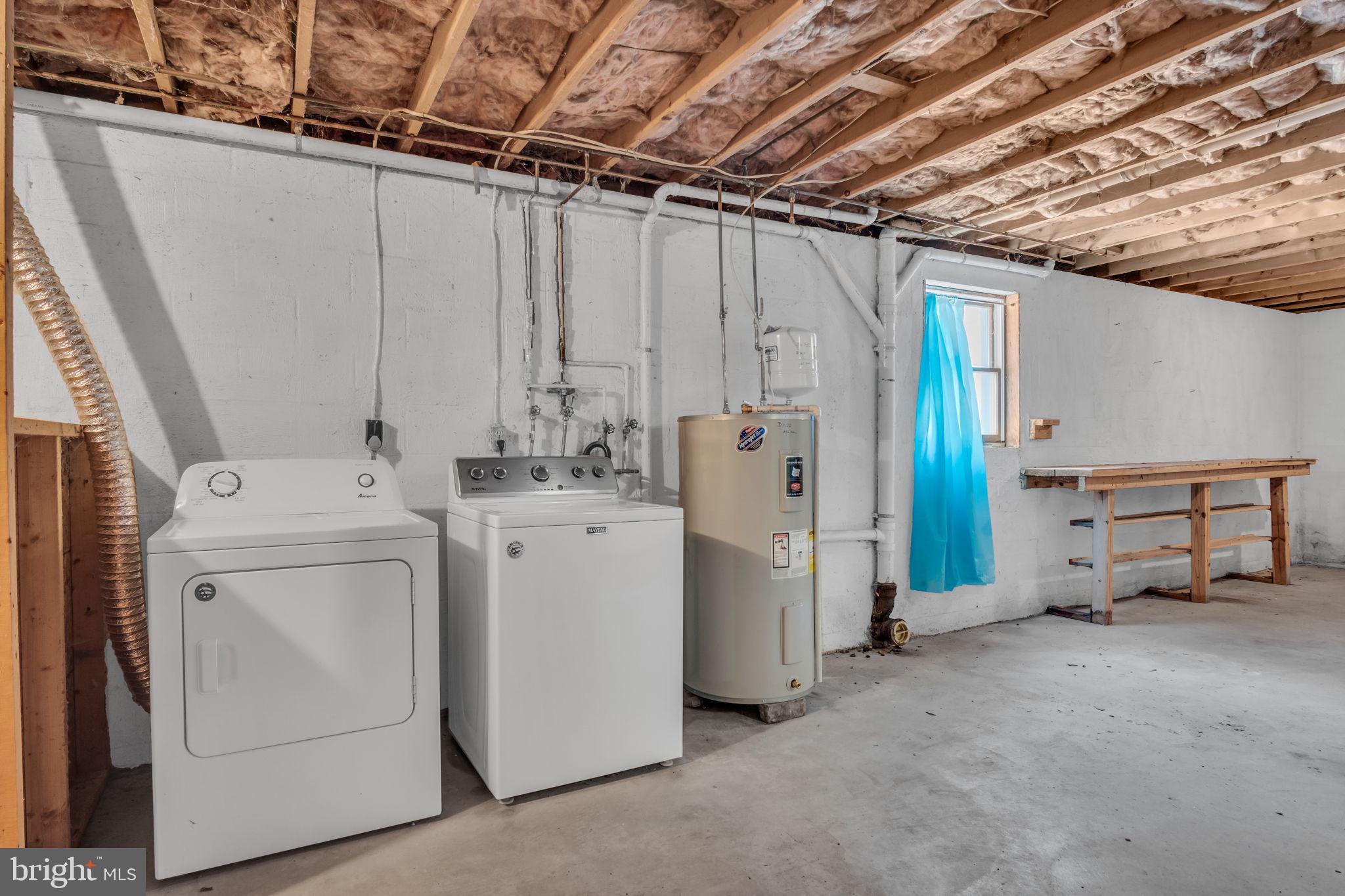 1575 Church Road York, PA 17408 - Photo 21 of 32 a utility room with dryer and washer