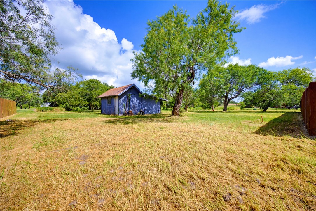 106 Adkins Road Refugio, TX 78377 - Photo 35 of 38