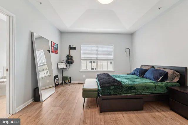 $565,000 | 111 Tanglewood Manor Drive, Silver Spring, MD 20904