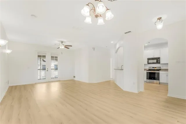 $1,950 | 3351 Whitestone Circle, Unit 304, Kissimmee, FL 34741